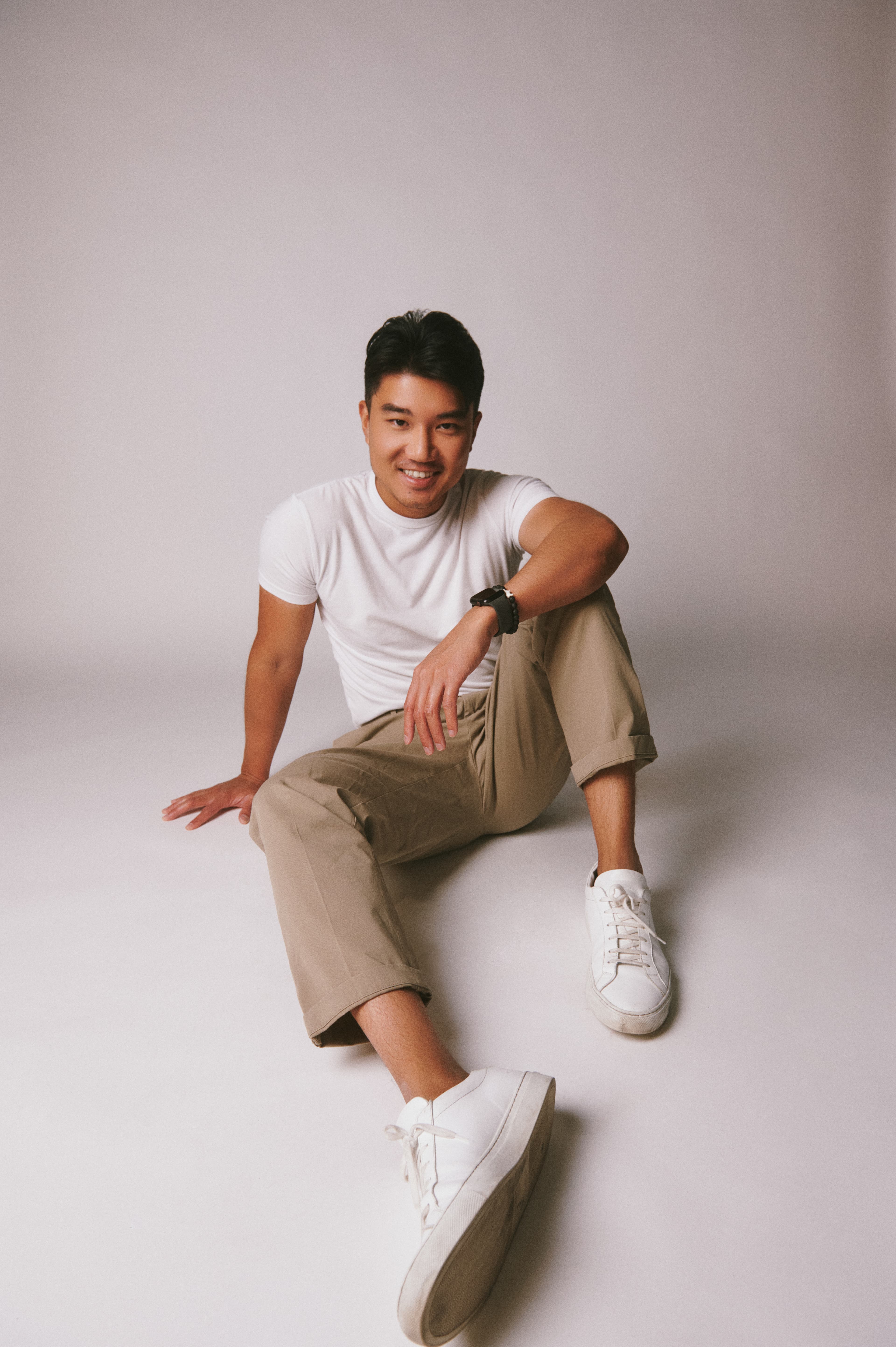Jay Qin, pengasas SGAI Studio Pte Ltd, di Singapura.